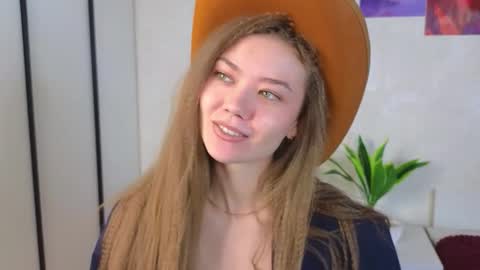 My name is Lucy online show from September 16, 2025, 3:57 pm