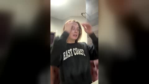 lovelylove127 online show from March 14, 2026, 9:09 pm