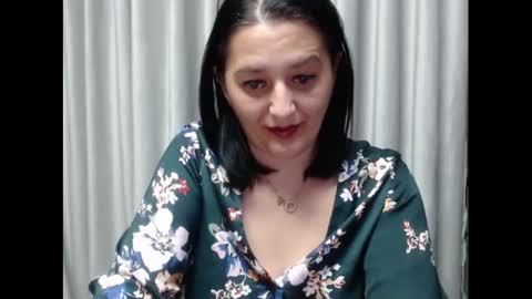 lovelymary42 online show from February 26, 2025, 10:42 pm