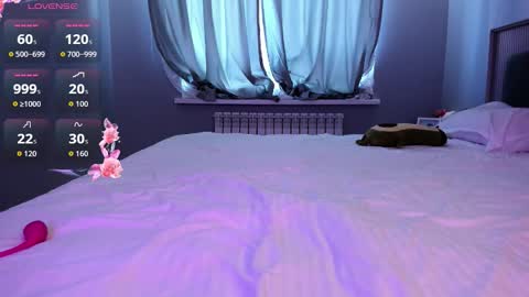 Snapshot of lovelymikky chatting on February 17, 2026, 6:43 am Mikky online show from February 17, 2026, 6:43 am