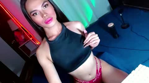 Snapshot of lovelymiss_shyna11 chatting on January 5, 2025, 11:26 am lovelymiss_shyna11 online show from January 5, 2025, 11:26 am