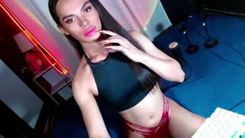 Snapshot of lovelymiss_shyna11 chatting on January 6, 2025, 11:51 am lovelymiss_shyna11 online show from January 6, 2025, 11:51 am