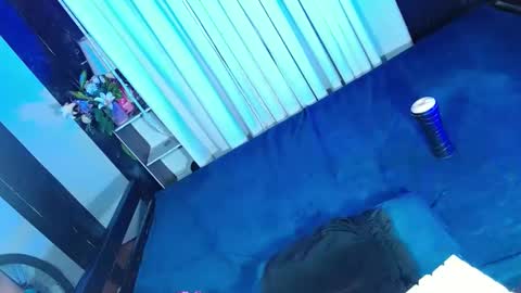 Snapshot of lovelymiss_shyna11 chatting on February 12, 2025, 9:20 am lovelymiss_shyna11 online show from February 12, 2025, 9:20 am