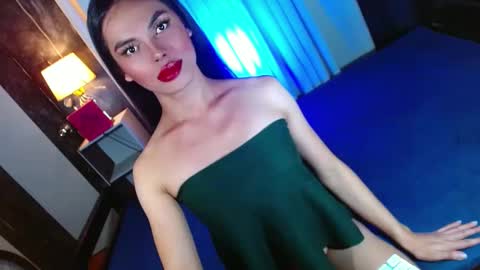 Snapshot of lovelymiss_shyna11 chatting on March 5, 2025, 4:45 am lovelymiss_shyna11 online show from March 5, 2025, 4:45 am