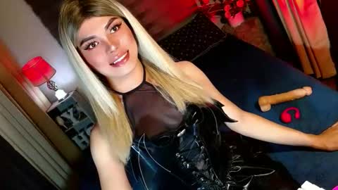 Snapshot of lovelymiss_shyna11 chatting on October 13, 2025, 8:03 am lovelymiss_shyna11 online show from October 13, 2025, 8:03 am