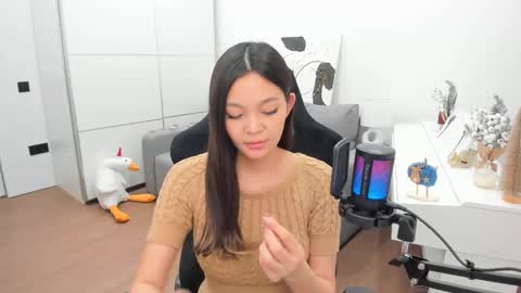 kim online show from December 16, 2024, 8:37 pm