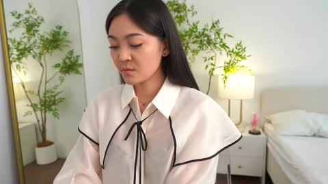 kim online show from February 16, 2026, 11:06 am