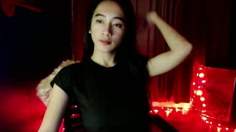 lovelypetite143 online show from April 2, 2026, 2:15 pm