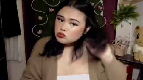 Snapshot of lovelypinaychubsx chatting on October 26, 2025, 6:36 pm lovely online show from October 26, 2025, 6:36 pm