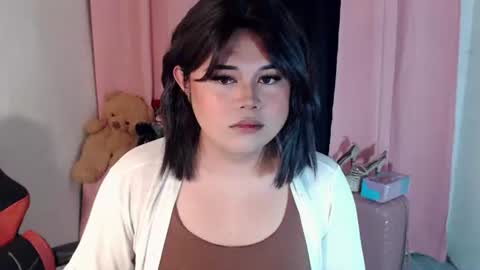 lovely online show from April 30, 2026, 8:48 pm