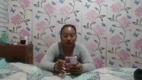 Angelquey online show from February 9, 2025, 3:22 am