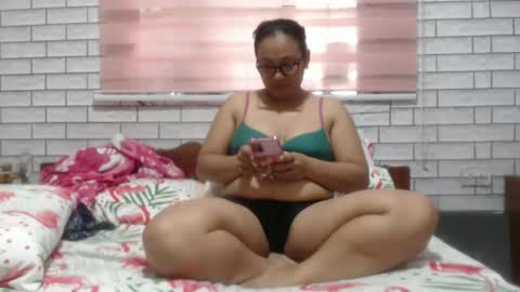 Angelquey online show from March 7, 2025, 4:35 am