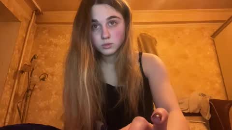 Snapshot of lovelysilk_63 chatting on January 10, 2026, 6:42 pm ELA online show from January 10, 2026, 6:42 pm