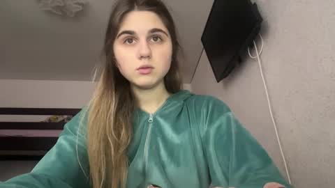 Snapshot of lovelysilk_63 chatting on February 5, 2026, 9:03 am ELA online show from February 5, 2026, 9:03 am