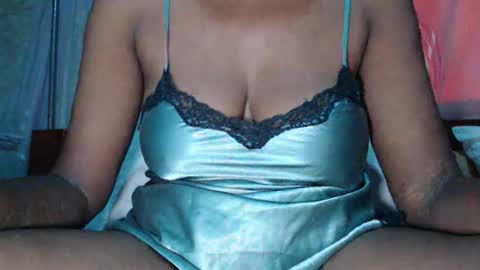 miss fancy louis online show from September 11, 2025, 6:35 am