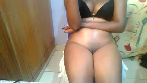 Snapshot of lovelyy_dreams chatting on March 10, 2026, 6:29 am Hanna online show from March 10, 2026, 6:29 am