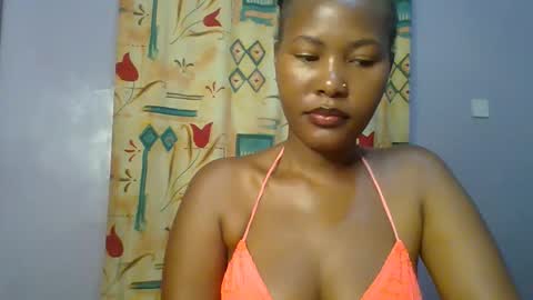 Snapshot of lovelyy_dreams chatting on March 21, 2026, 3:00 am Hanna online show from March 21, 2026, 3:00 am