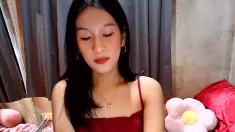 Snapshot of loveme_fiona chatting on October 15, 2025, 12:11 am loveme_fiona online show from October 15, 2025, 12:11 am