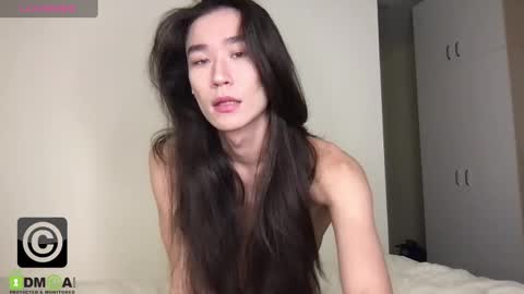 Mikie online show from February 26, 2025, 5:39 pm