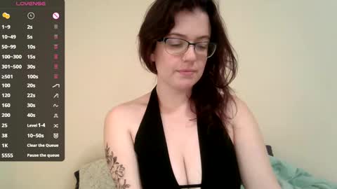 Connie online show from February 17, 2025, 8:58 pm