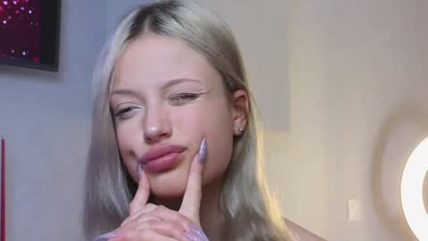 NTMY IM LANA online show from January 25, 2025, 4:03 pm