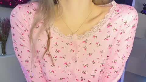 NTMY IM LANA online show from January 26, 2025, 1:58 pm