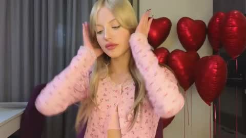 NTMY IM LANA online show from February 14, 2025, 6:29 pm