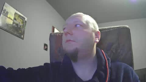 lover582553 online show from February 24, 2025, 4:38 am