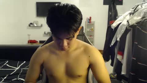 loverboyph04 online show from October 24, 2025, 3:58 am