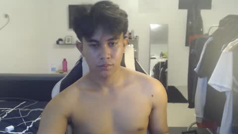 loverboyph04 online show from November 19, 2025, 5:51 am