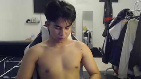 loverboyph04 online show from November 24, 2025, 12:54 am