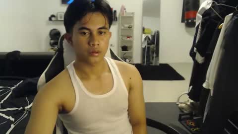 loverboyph04 online show from January 7, 2026, 3:14 pm