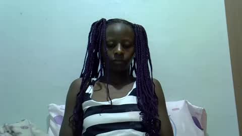 lovergal222 online show from January 8, 2025, 12:15 pm