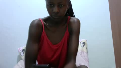 lovergal222 online show from January 16, 2025, 12:31 pm