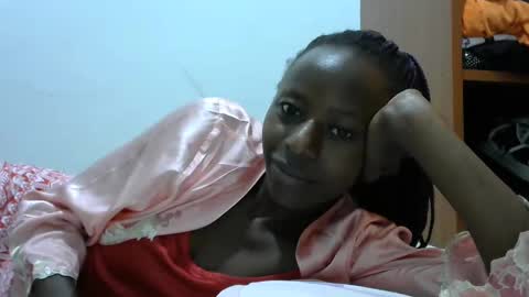 lovergal222 online show from January 28, 2025, 6:27 am