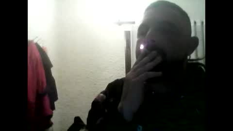 loveeer18yearsold online show from December 1, 2025, 8:03 pm