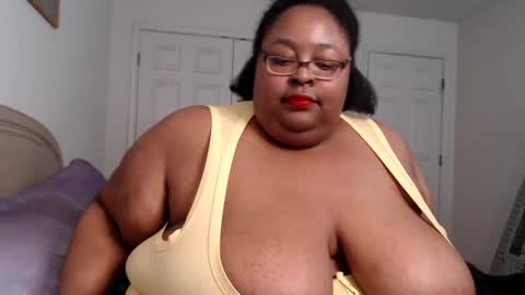 Alyson online show from December 31, 2024, 1:15 am