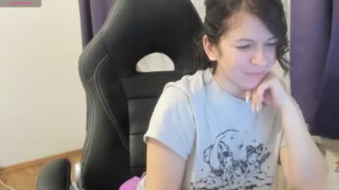 lovesally7 online show from February 26, 2025, 9:05 pm