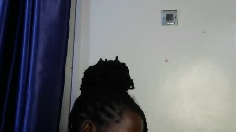 loveslut_ online show from October 19, 2025, 4:07 pm