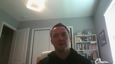 lovethewomen10 online show from December 5, 2024, 5:06 pm