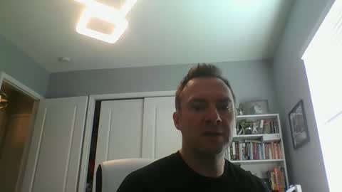 lovethewomen10 online show from January 24, 2025, 3:02 pm