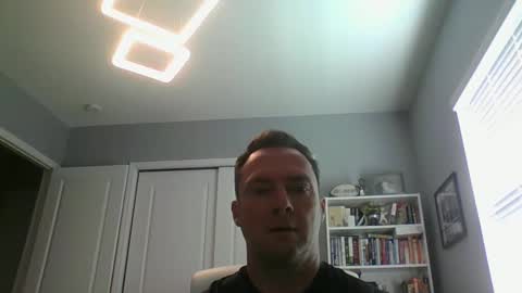 lovethewomen10 online show from February 9, 2025, 4:29 pm