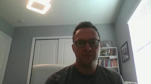 lovethewomen10 online show from February 10, 2025, 2:37 pm