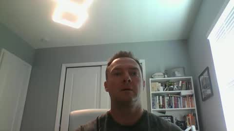 lovethewomen10 online show from February 10, 2025, 6:03 pm