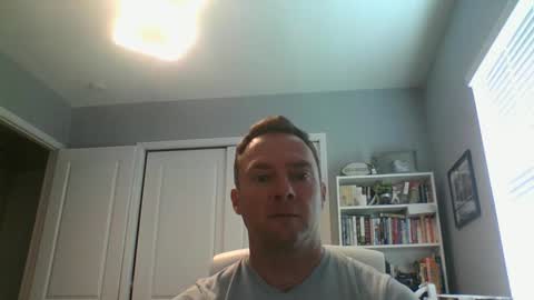 lovethewomen10 online show from February 13, 2025, 5:44 pm