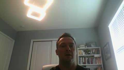 lovethewomen10 online show from February 19, 2025, 3:49 pm