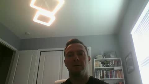 lovethewomen10 online show from February 28, 2025, 3:59 pm