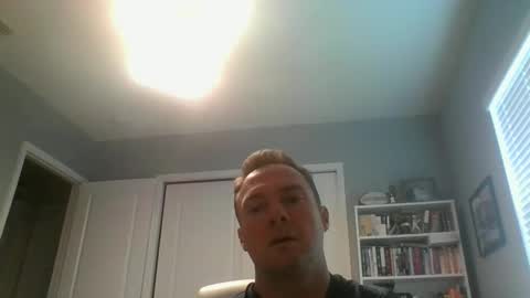 lovethewomen10 online show from March 3, 2025, 9:48 pm