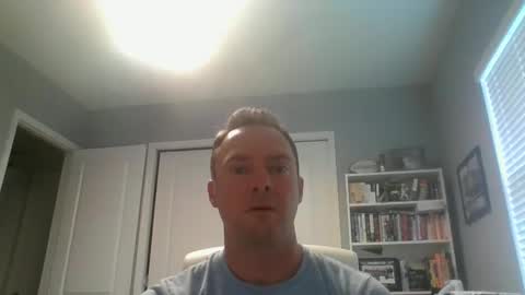 lovethewomen10 online show from March 5, 2025, 10:43 pm