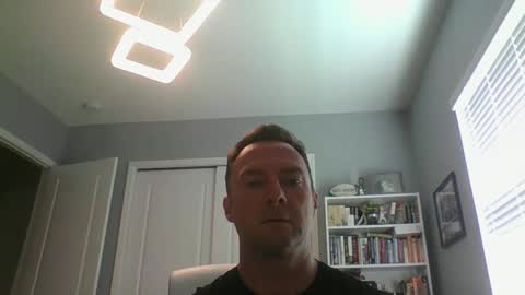 lovethewomen10 online show from September 8, 2025, 3:22 pm